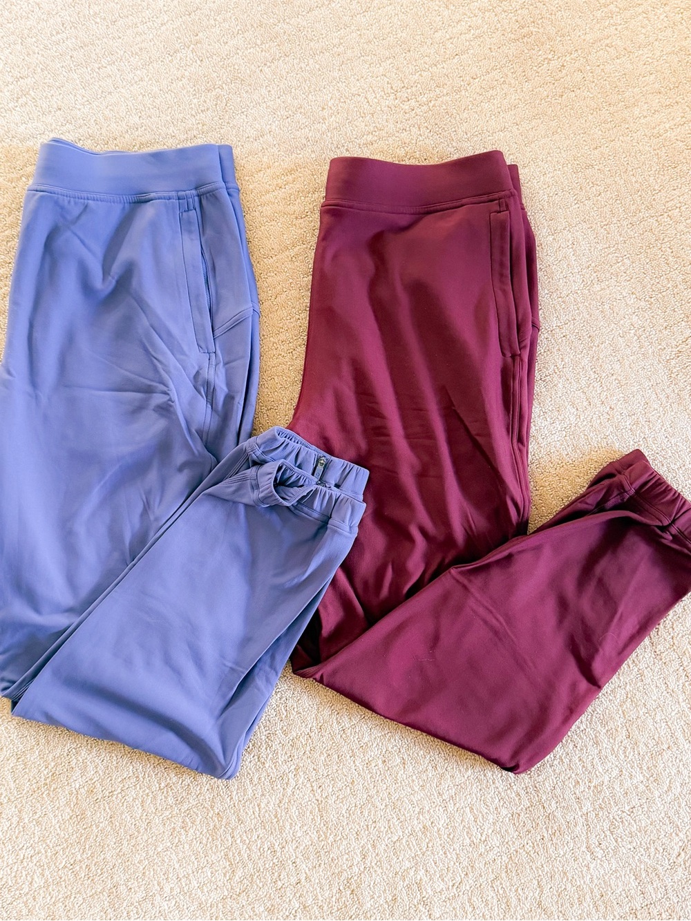 lululemon athletica Joggers in Periwinkle Blue and Wine